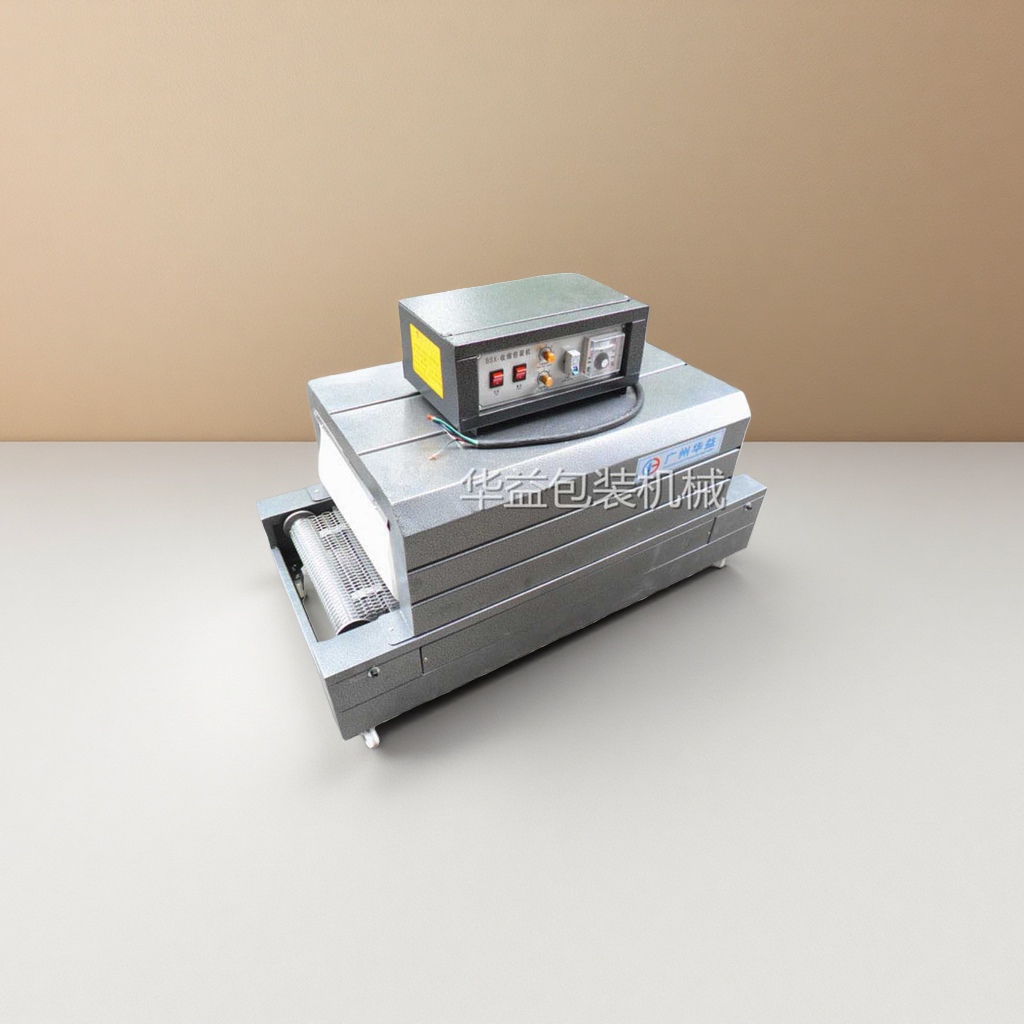 The new type of packaging machinery is a fully automatic vertical packaging machine, suitable for both food and medicine