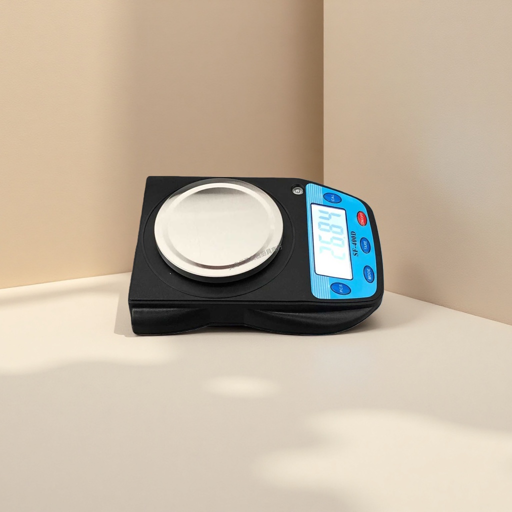 Household high-precision electronic scale, 10kg/0.1g LED screen portable kitchen weighing scale Application Scenario