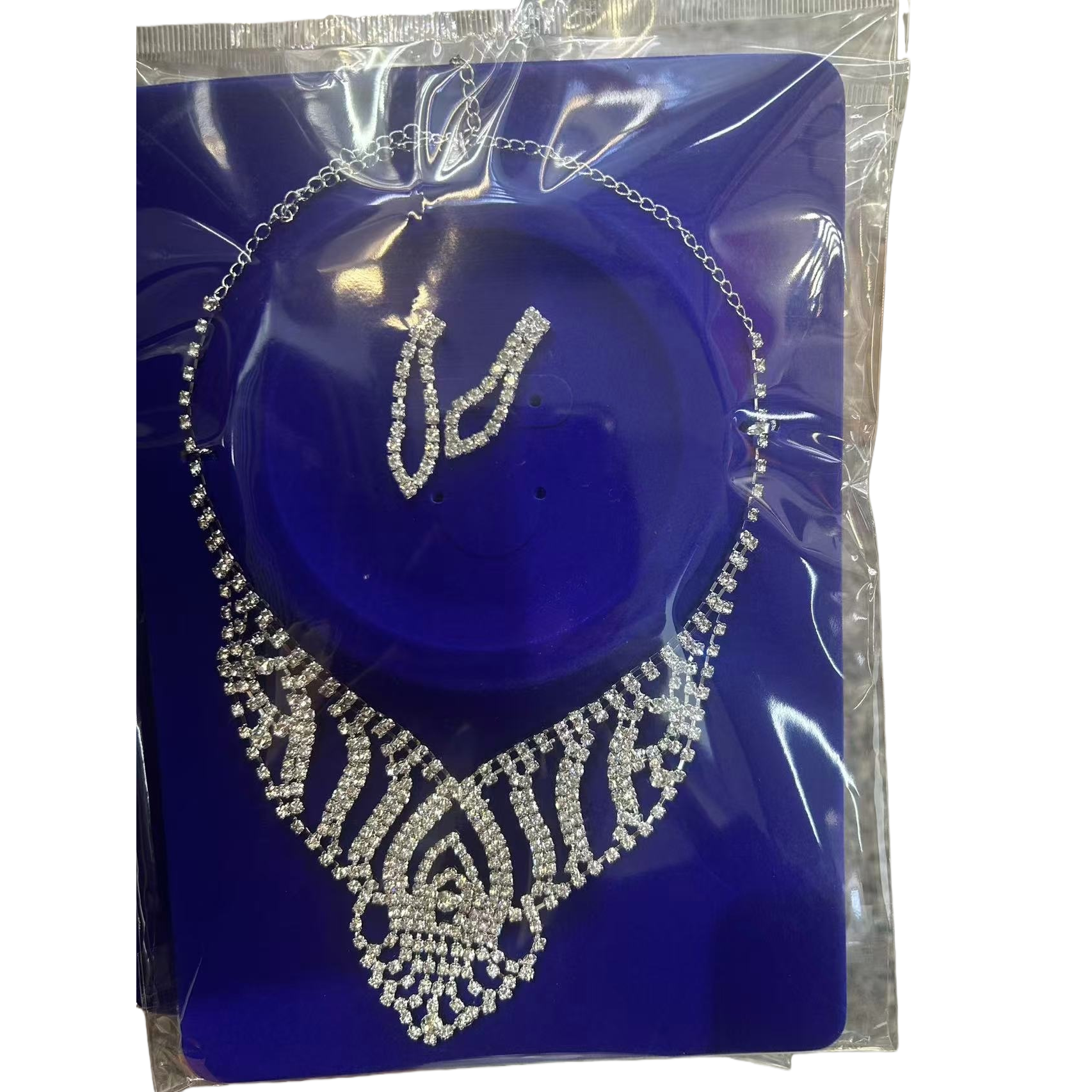 Jewelry necklace and earring set for women, fashionable and versatile exquisite gift box 094651978 Item Picture