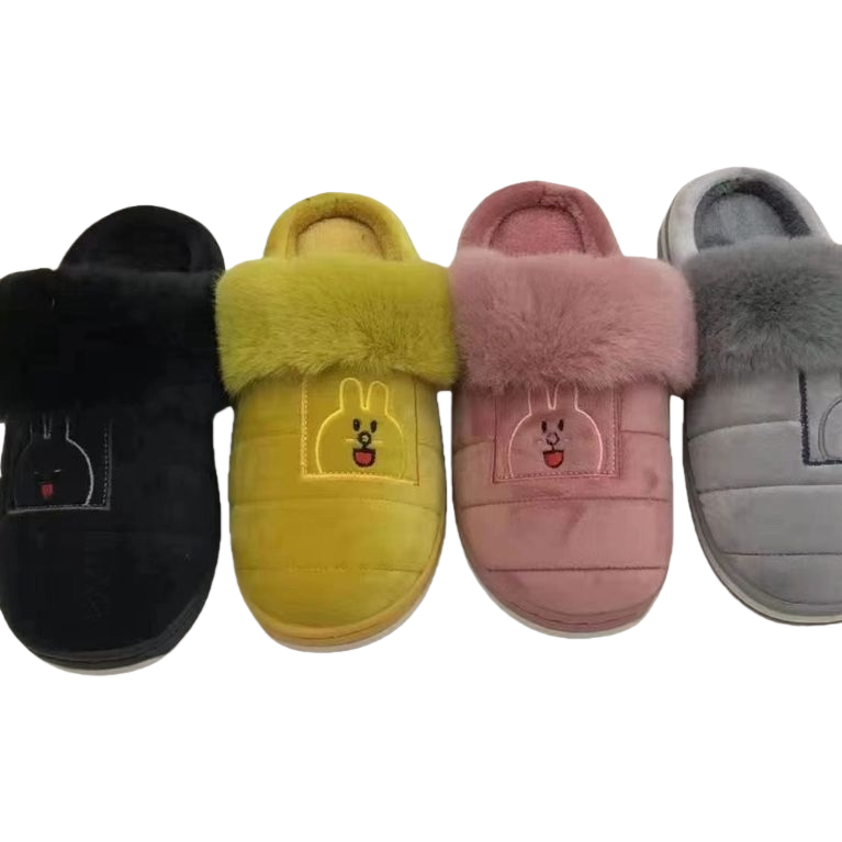The plush rabbit-patterned home slippers are soft and cute, with cotton wool for warmth and anti-slip Item Picture