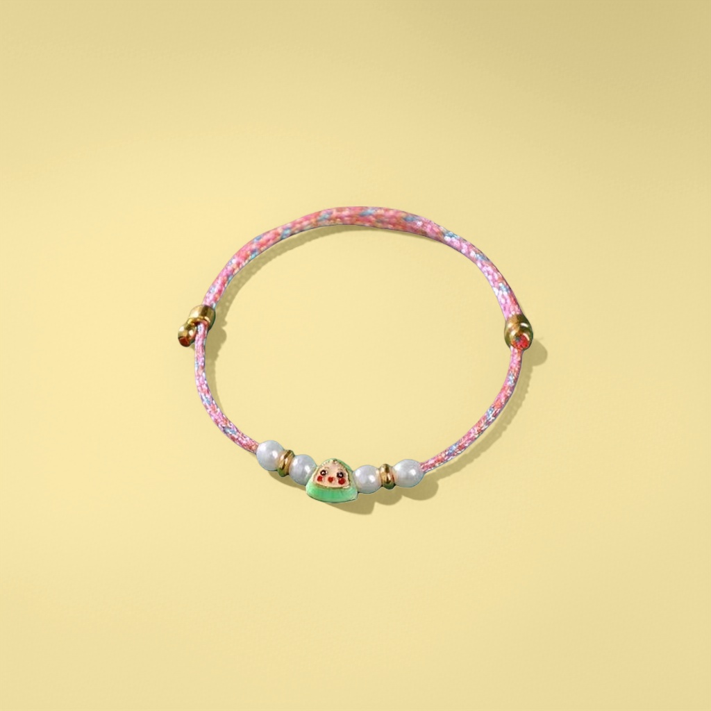 Colorful woven bracelet, a fashionable and versatile couple's handcrafted woven bracelet Application Scenario