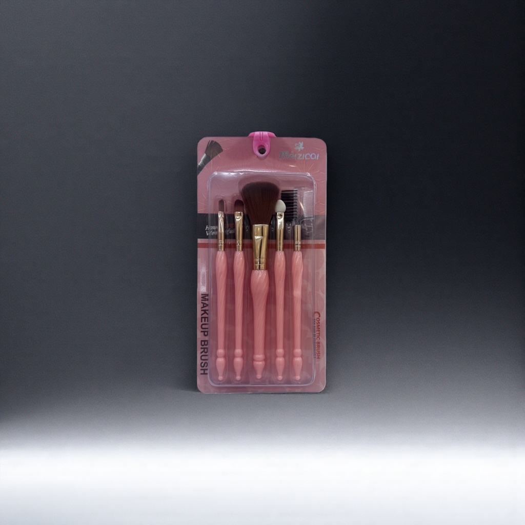 Pink makeup brush set, 12 professional makeup brushes, comes with a storage bag Application Scenario