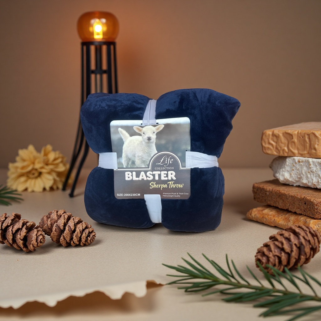 Deep blue thickened coral fleece blanket 150x200cm home warm nap blanket details Picture