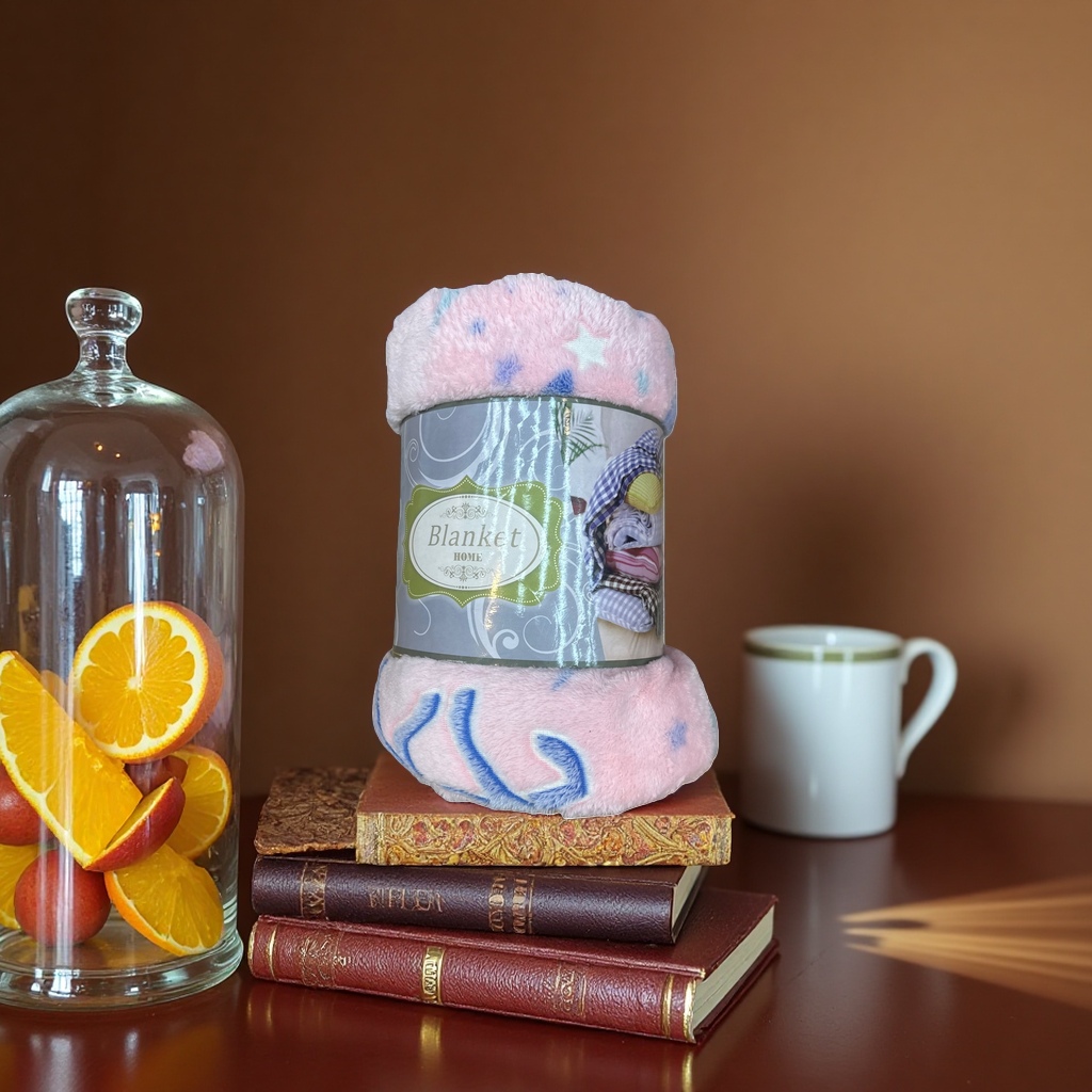 A thick and warm pink plush blanket for the bedroom sofa cover is suitable for home use in autumn and winter Specification image