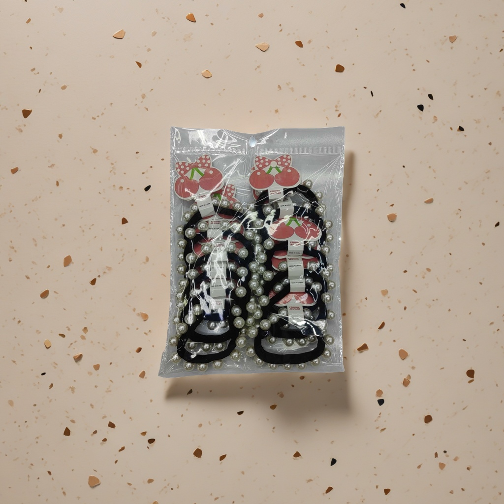 Fashionable and simple hair accessories, hair bands, elastic without damaging hair, high appearance level, hair tying tools, hair accessories, hair accessories Application Scenario