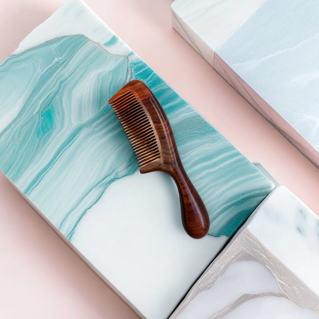 Natural wood rosewood handle comb, whole wood comb, hair comb, household comb, gift and makeup comb details Picture