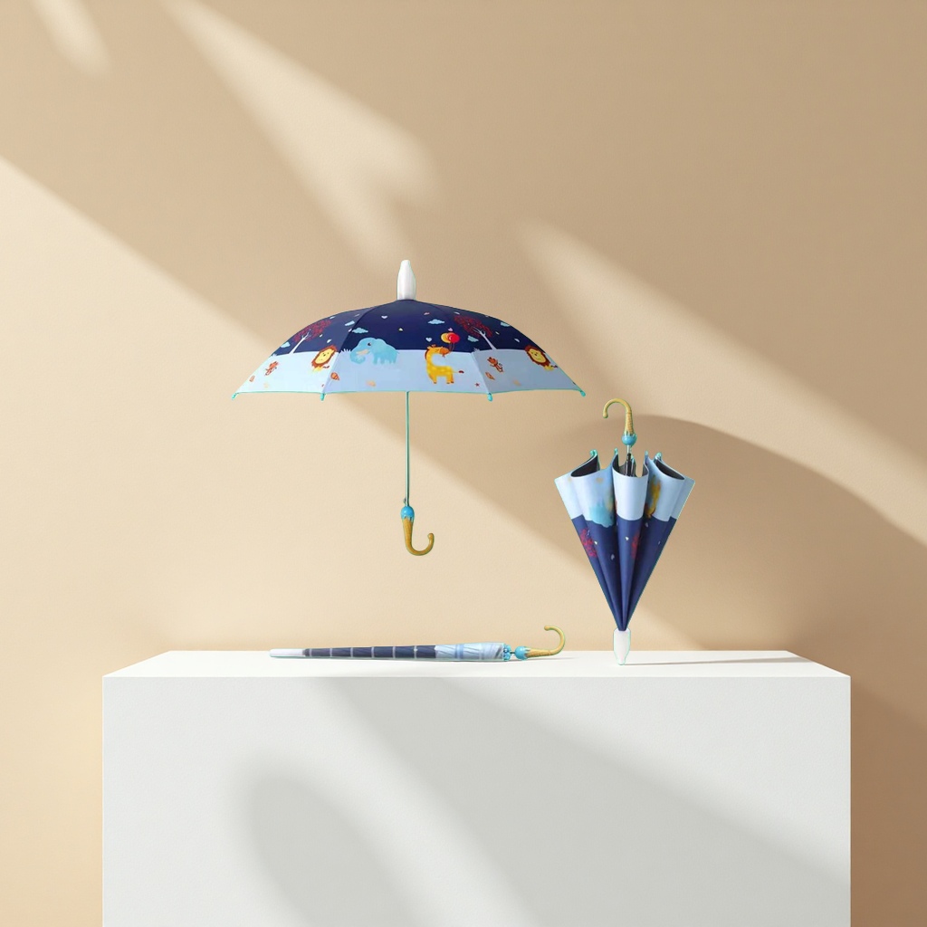The children's all-weather umbrella is waterproof, sun-proof, lightweight and foldable, suitable for kindergartens and primary school students Application Scenario