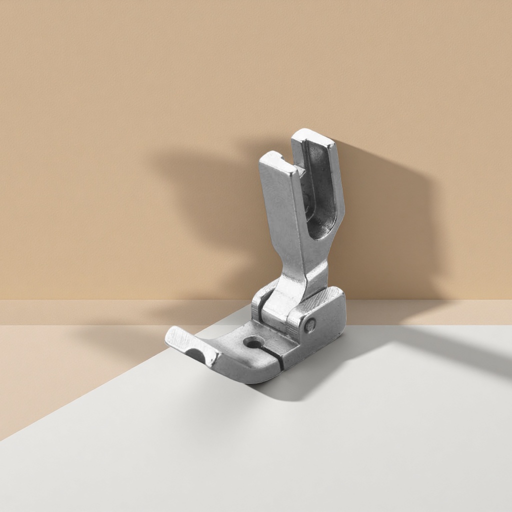Metal presser sewing machine universal single-hole flat sewing accessories are wear-resistant and durable Application Scenario