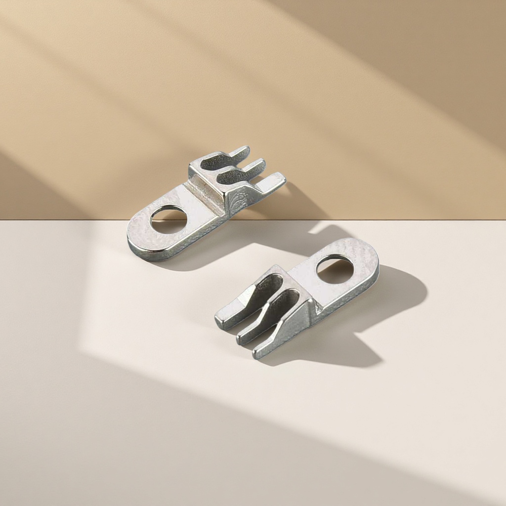 Metal connecting parts, needle plates, small tongues, universal hardware accessories, installation and fixing parts details Picture