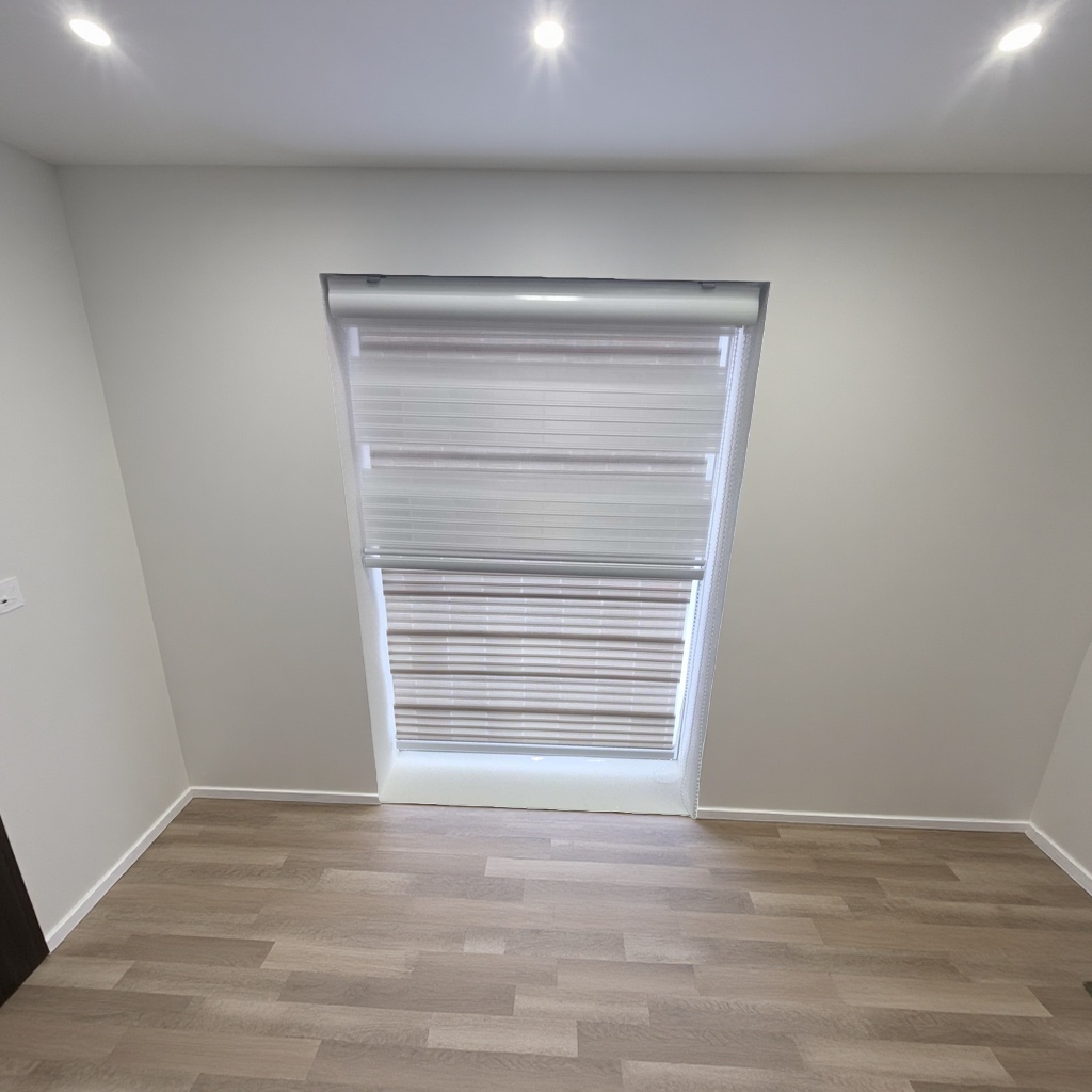 وتستخدم نوافذ الستائر البيضاء لتغطية الضوء لتنظيم مواد سبائك الألومنيوم داخل المباني Specification image