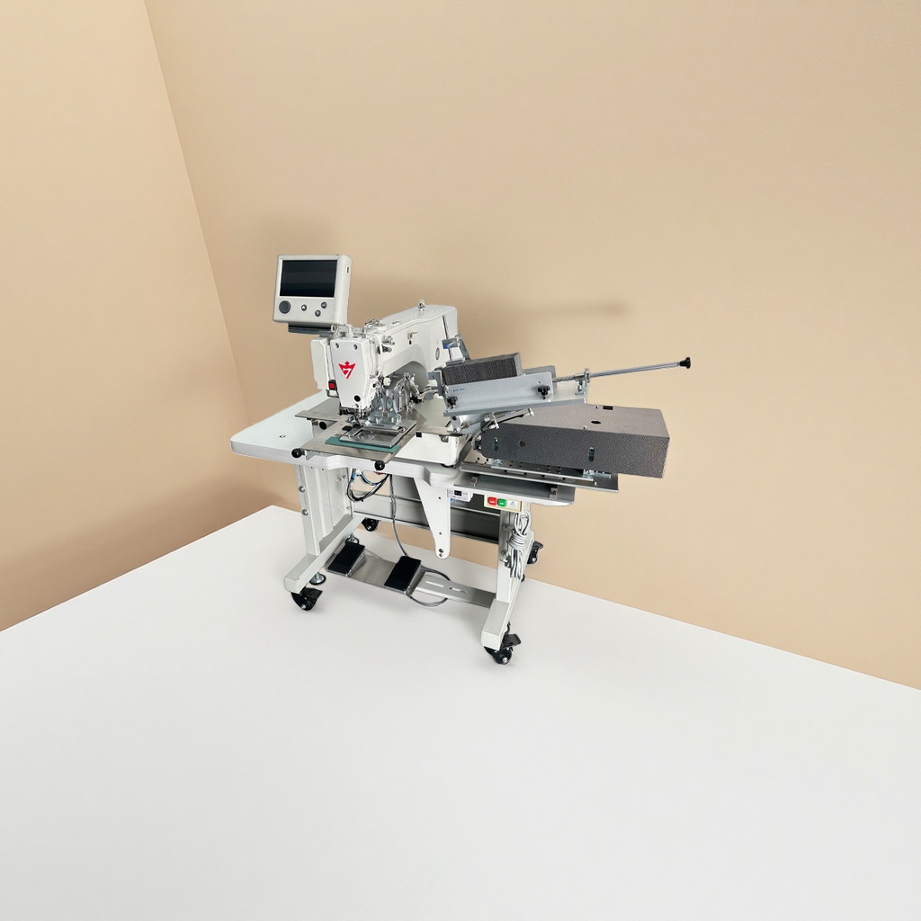 Leather label computerized pattern sewing machine, automatic embroidery, multi-functional, suitable for both household and industrial use Application Scenario