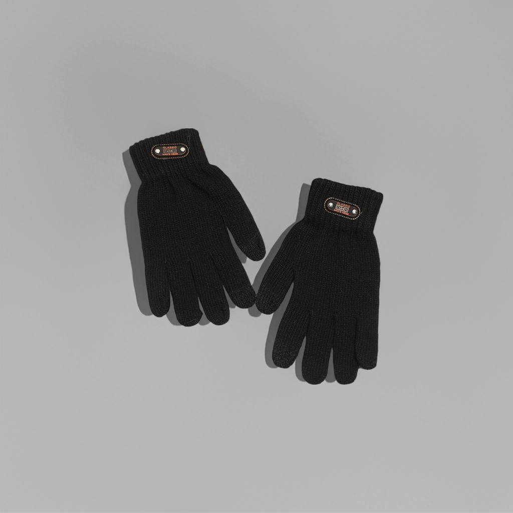 Black knitted gloves are warm, anti-slip and thin for ladies' hands in autumn and winter Specification image