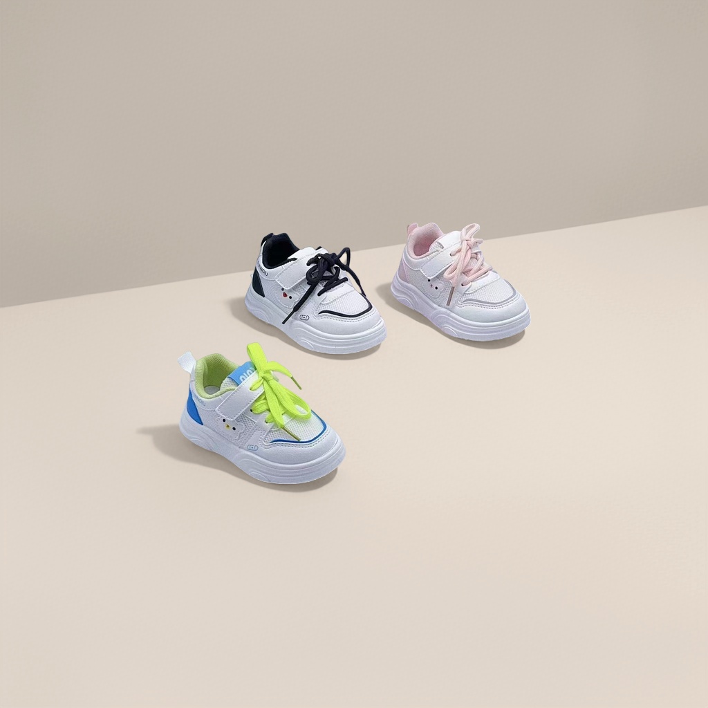 Children's sports shoes with breathable mesh, anti-slip, wear-resistant and lightweight walking shoes