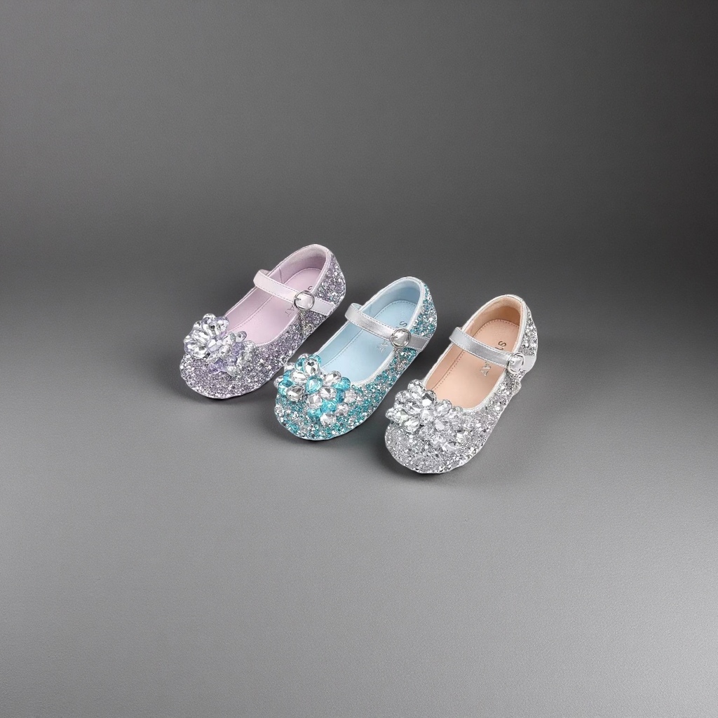 Shiny decorated children's princess shoes, girls' sequined bow single shoes Application Scenario