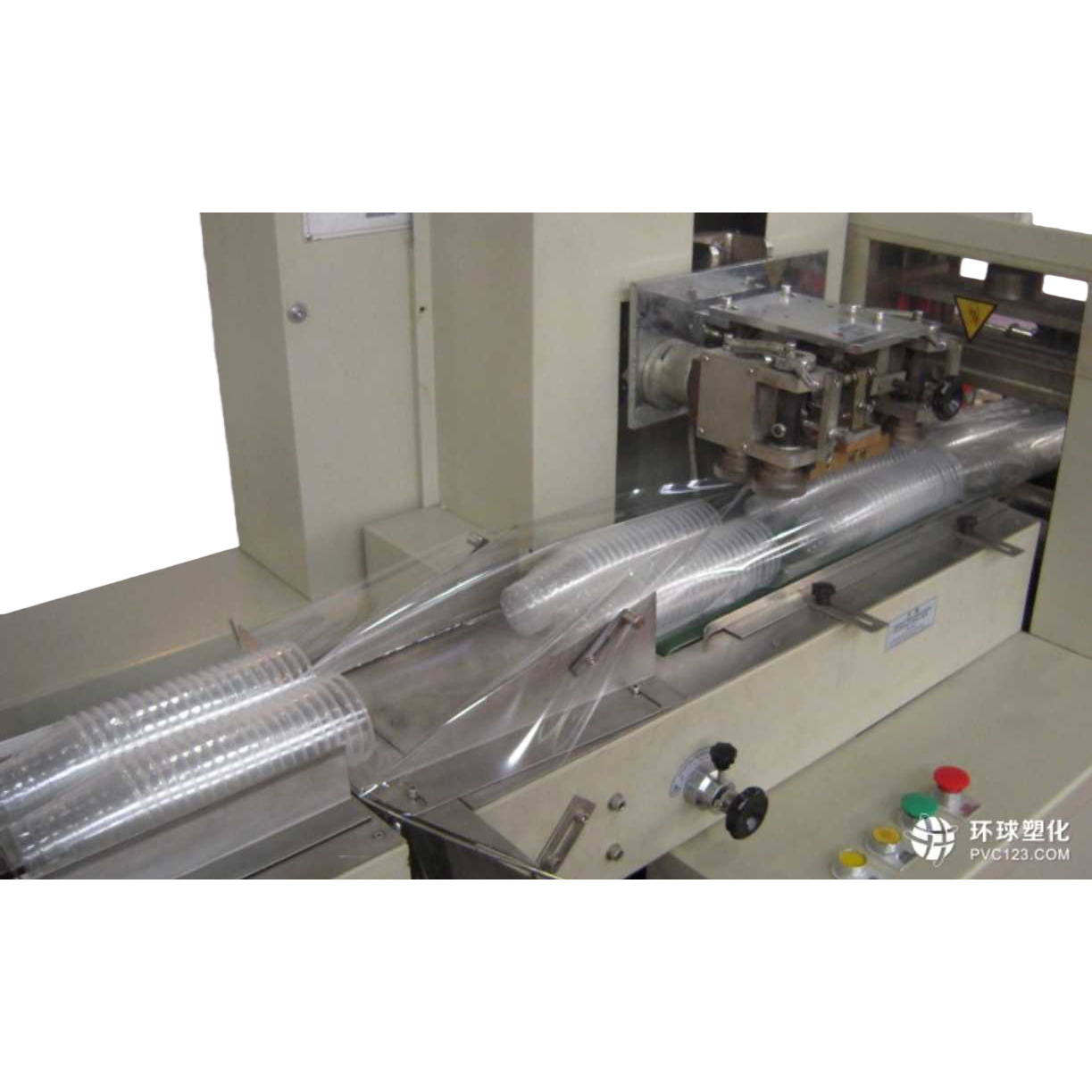 Automatic sealing and heat shrink packaging machinery for industrial equipment plastic film packaging machines Item Picture