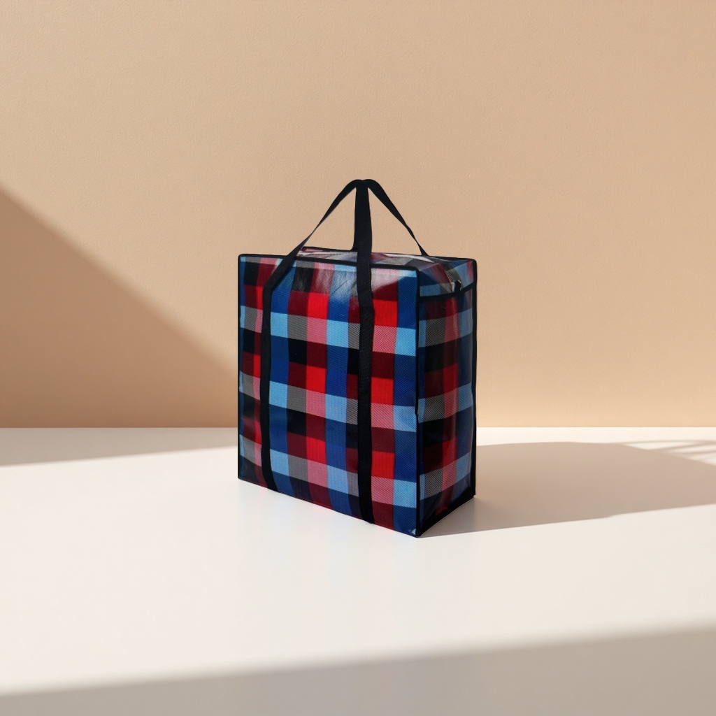 The checkered pattern handbag is a fashionable, simple and eco-friendly shopping bag Specification image