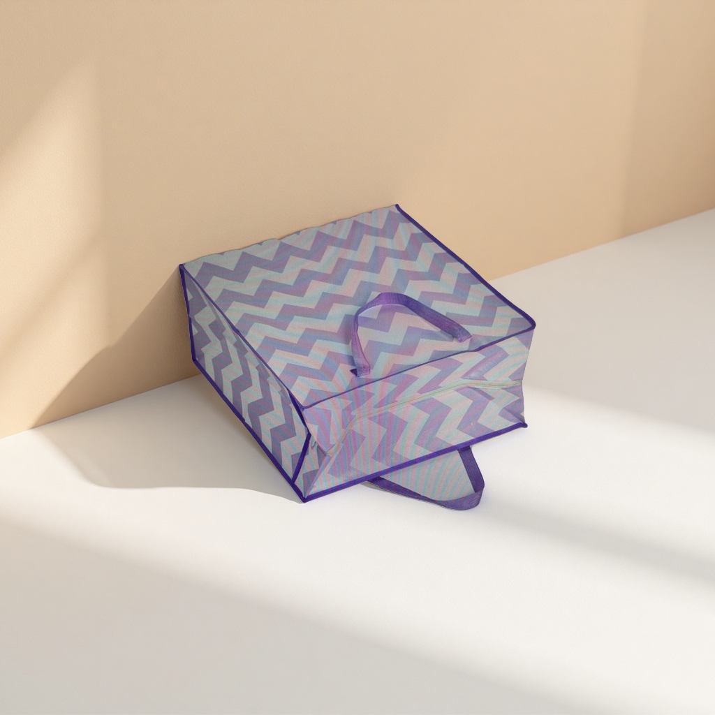 Purple wavy pattern handbag is a fashionable, simple and eco-friendly shopping bag Specification image