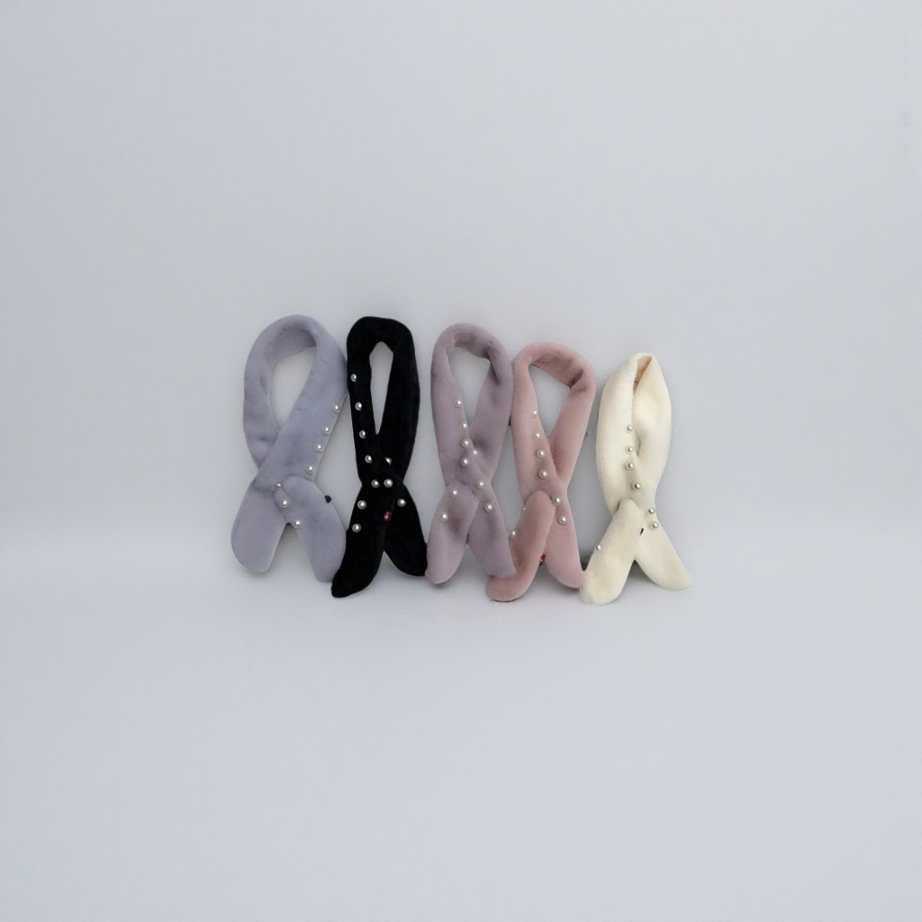 Thick and warm plush scarf in solid color, long style Specification image