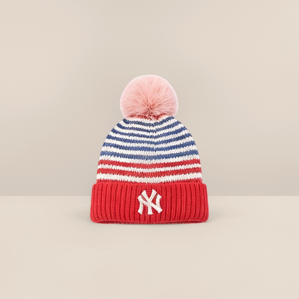 Striped knitted cap, a unisex warm woolen cap for autumn and winter Application Scenario