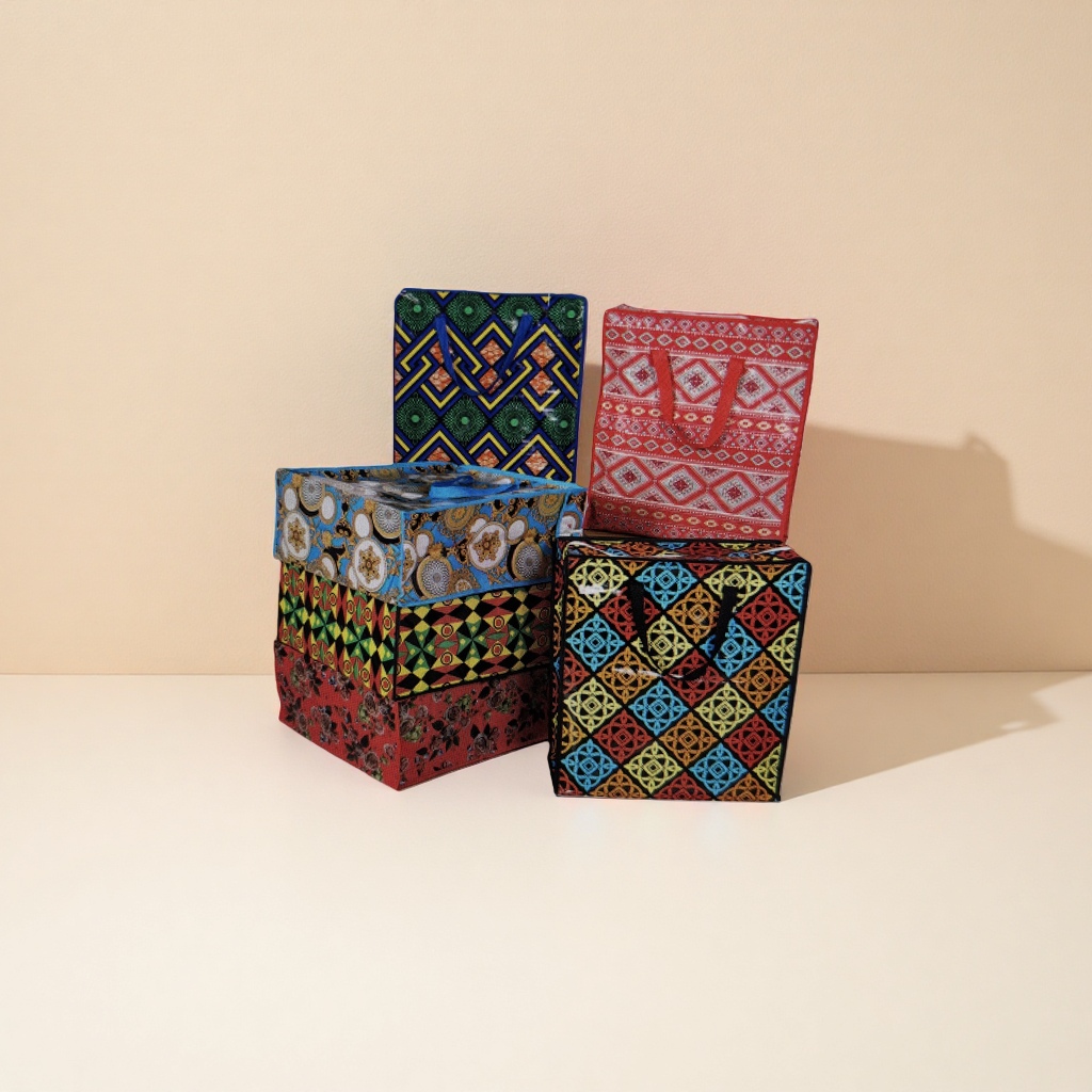 Colored woven bags, thickened, durable and environmentally friendly woven bags, large-capacity storage bags Application Scenario
