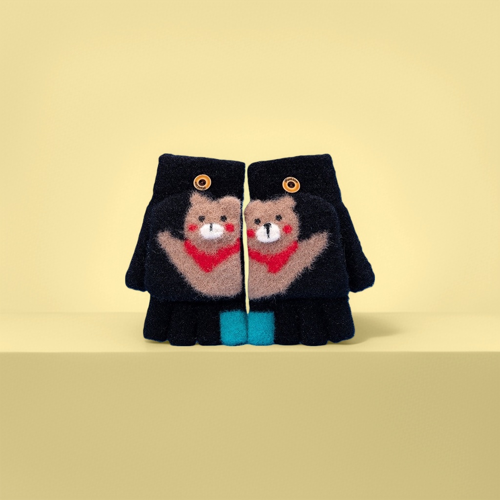 The plush toy bear-shaped gloves are cute, warm and suitable for children details Picture