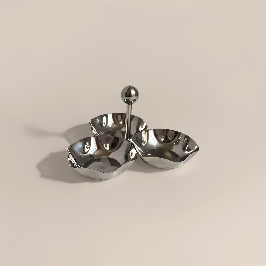 The main body of the metal three-compartment fruit plate is a simple Nordic-style dining table item for home living room fruit plates details Picture
