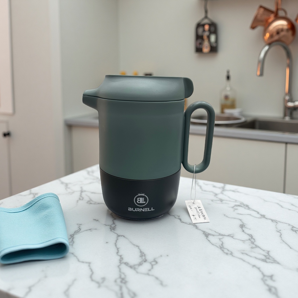 Dark green insulated kettle main body stainless steel vacuum insulated heating and cooling kettle accessories