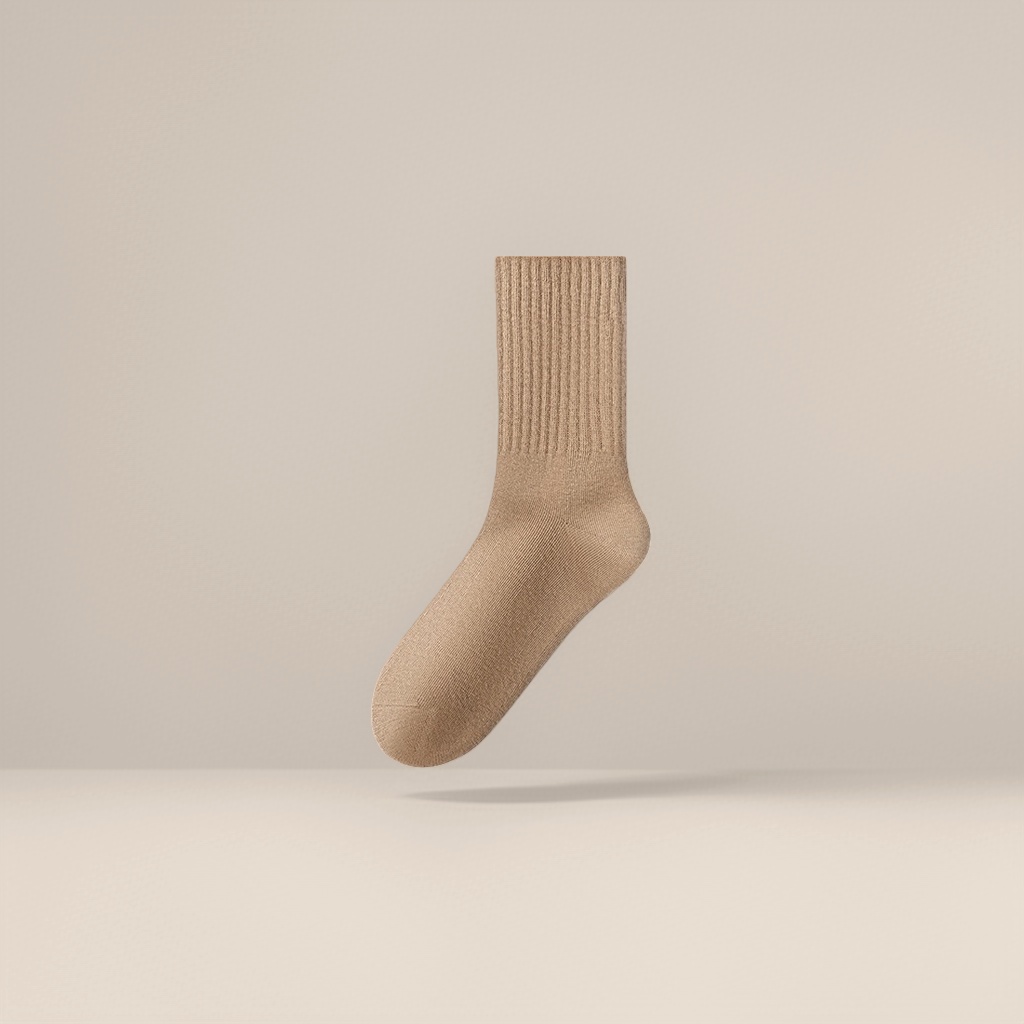 Light brown pure cotton mid-calf socks are breathable, sweat-absorbent, comfortable and versatile, suitable for both men and women details Picture