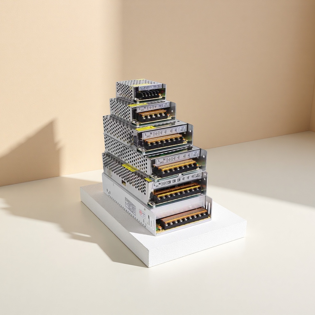 Stackable DC regulated power module 12V 5A Application Scenario