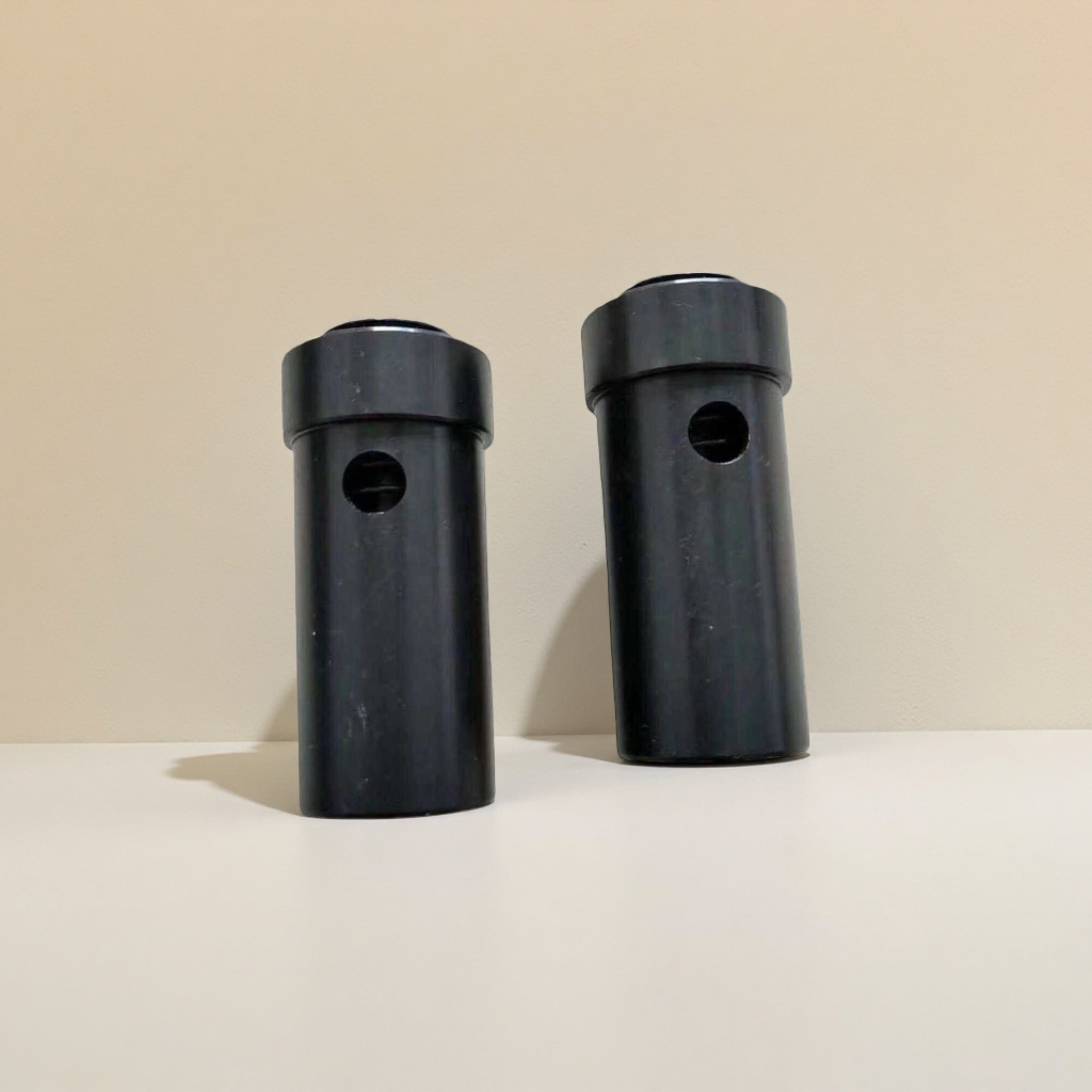 Black cylindrical metal parts, wear-resistant and anti-corrosion industrial mechanical accessories details Picture