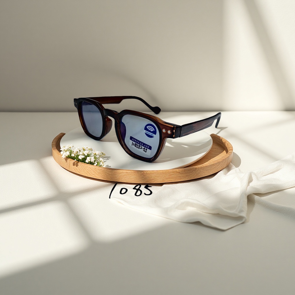Fashionable anti-blue light myopia glasses can be configured with light and comfortable degrees Specification image