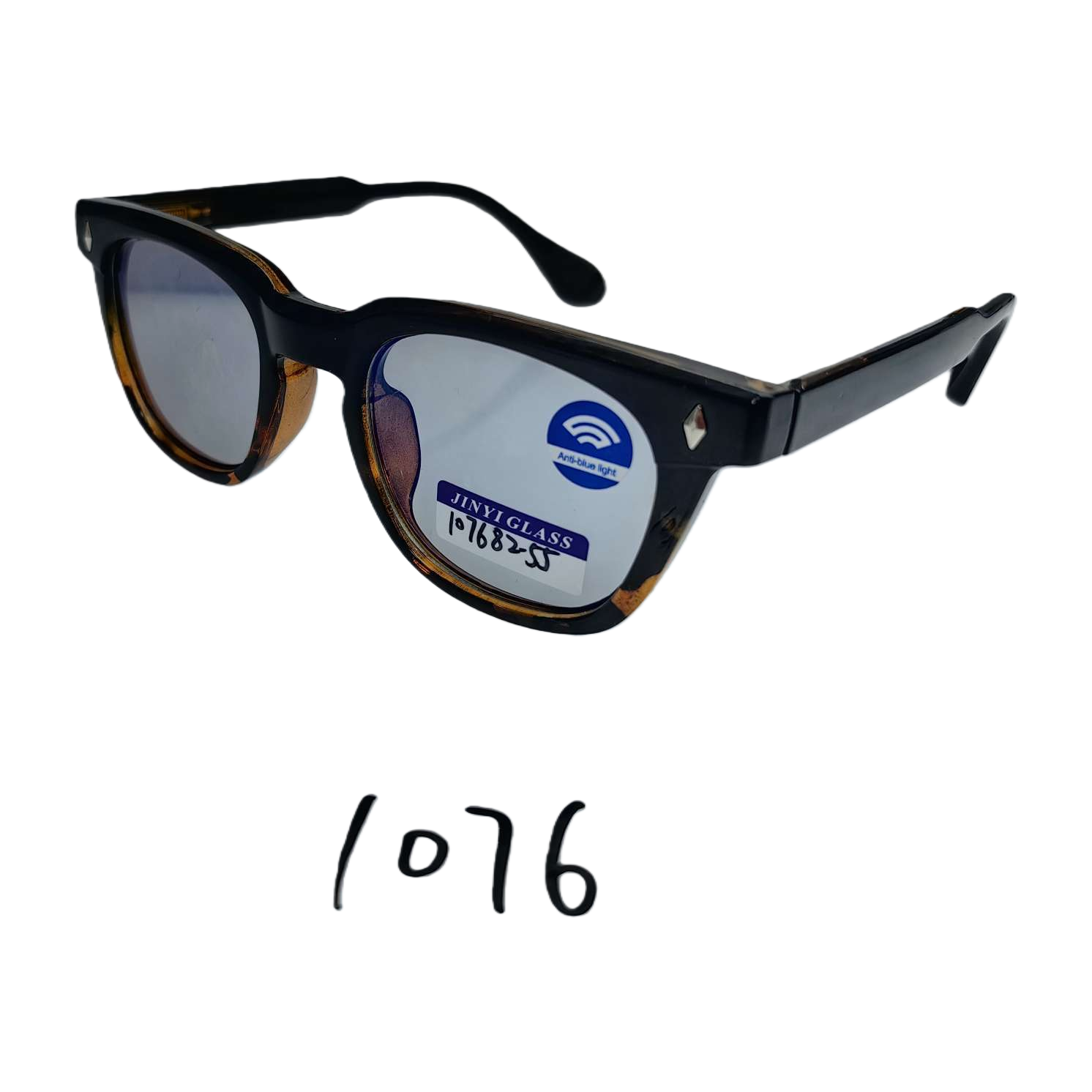 Fashionable anti-blue light myopia glasses can be configured with light and comfortable degrees for daily wear Item Picture