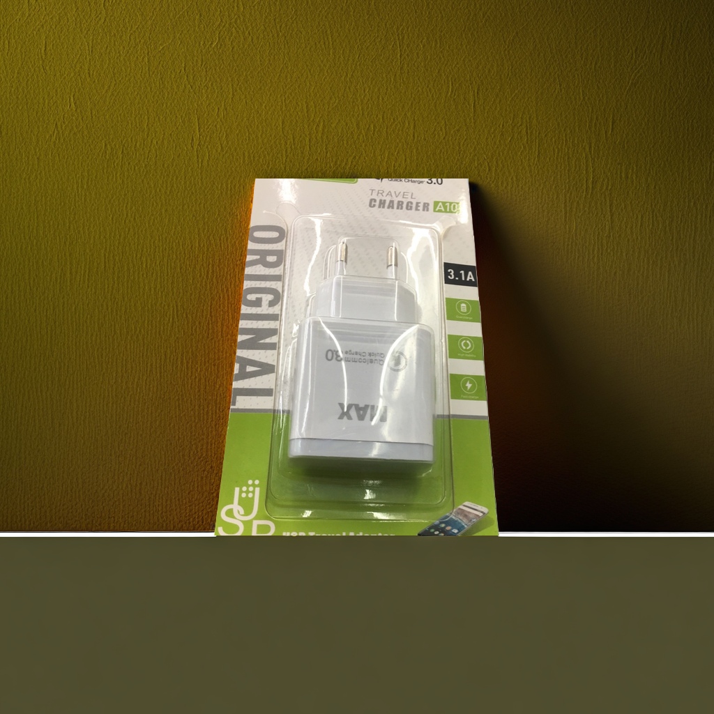 旅行充电器 多口快充便携式手机平板通用充电器