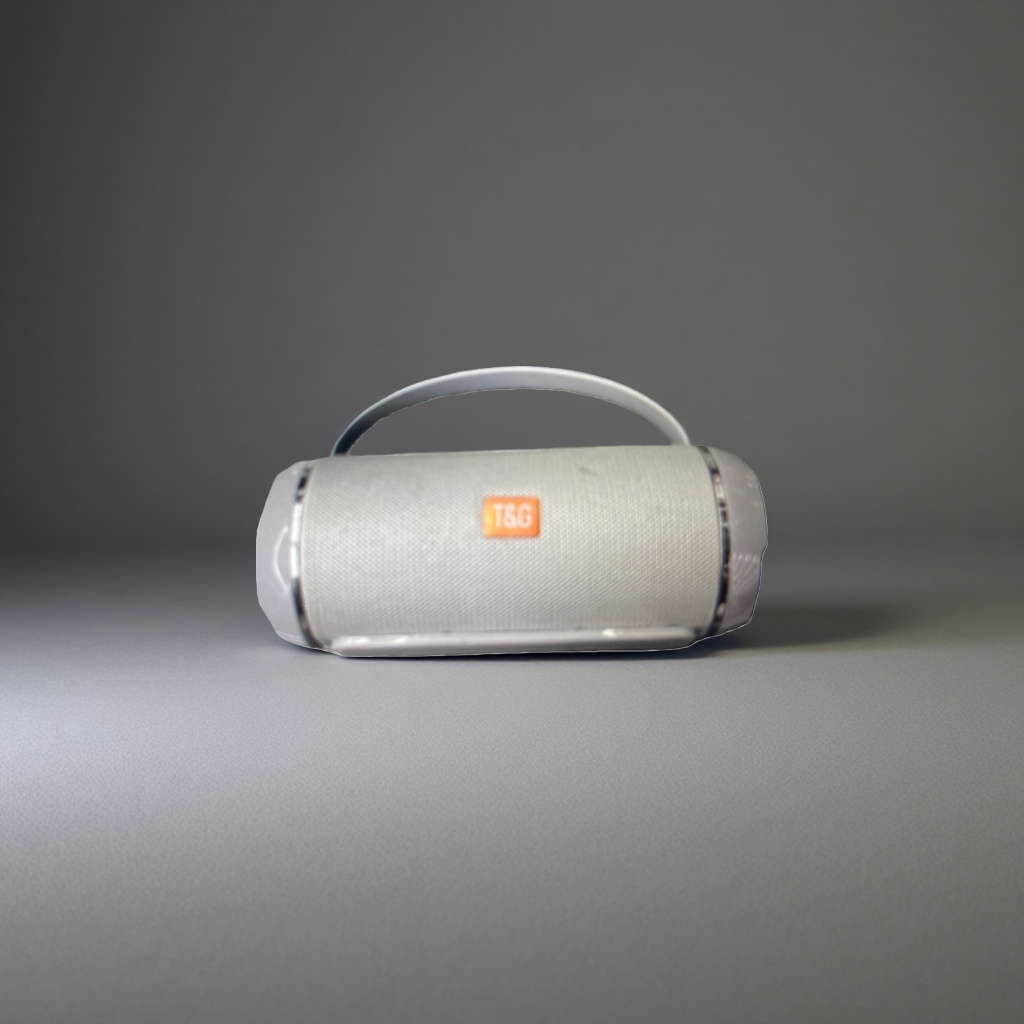 The portable Bluetooth speaker is small, waterproof and suitable for outdoor use. It supports TF card playback Application Scenario