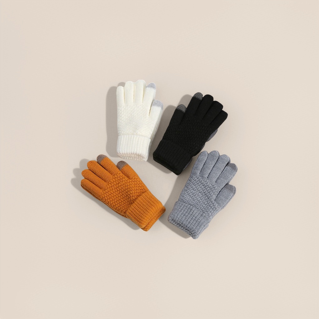 Knitted gloves, elastic, form-fitting, cold-proof, suitable for both men and women, thin style for cycling Application Scenario