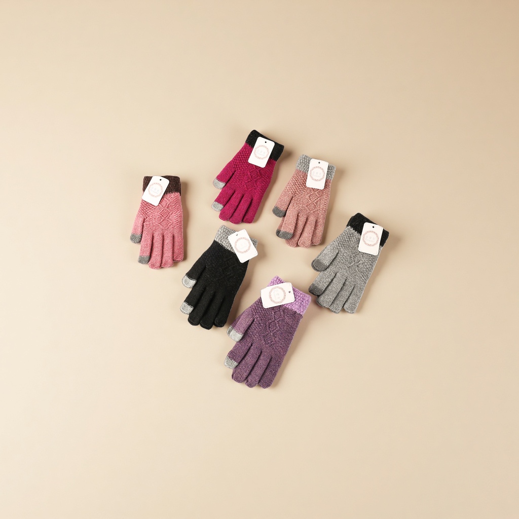 Knitted gloves made of wool blend, extended wrist guards, warm for women in autumn and winter