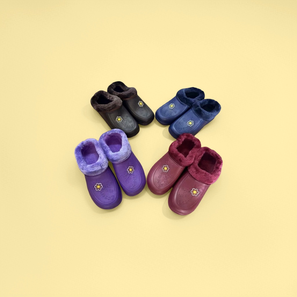 Four pairs of winter warm plush flower slippers in black, blue, purple and wine red, size 38-41 details Picture