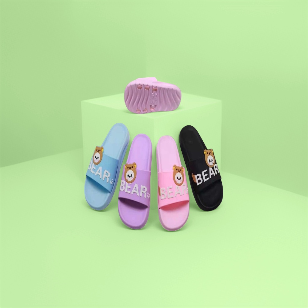 Cartoon bear pattern home slippers, comfortable, anti-slip, soft soles, unisex details Picture