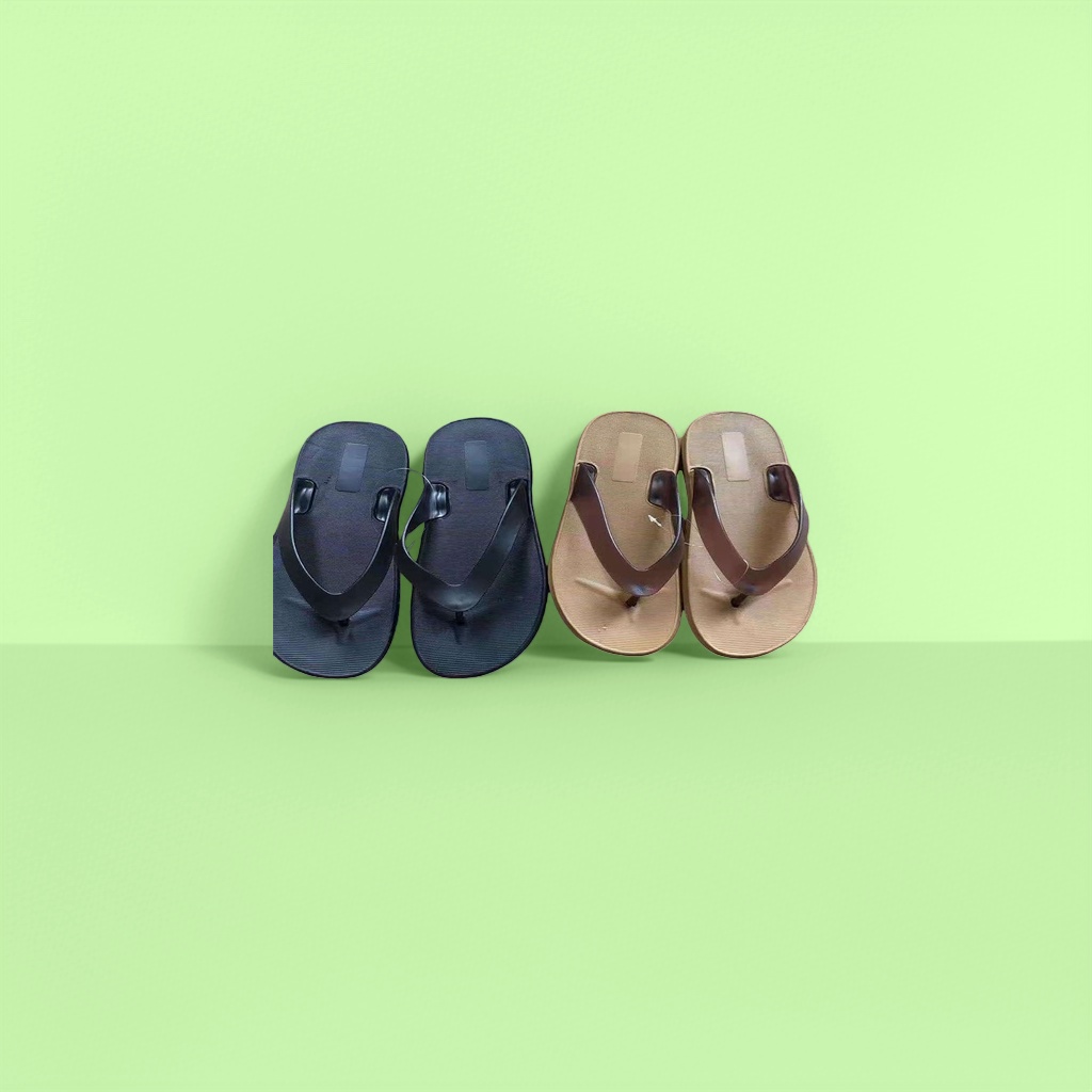 Plastic flip-flops for summer are breathable, anti-slip and lightweight details Picture