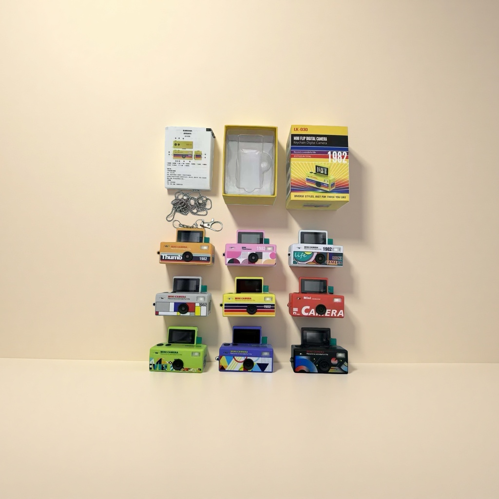 The retro-style mini flip digital camera is lightweight, portable and capable of taking high-definition photos details Picture