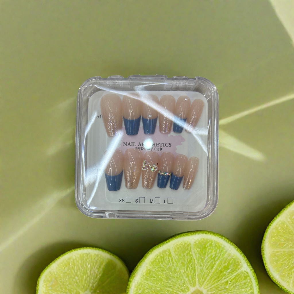Nail art patch false nail set: Fashionable, versatile, glue-free, detachable, reusable