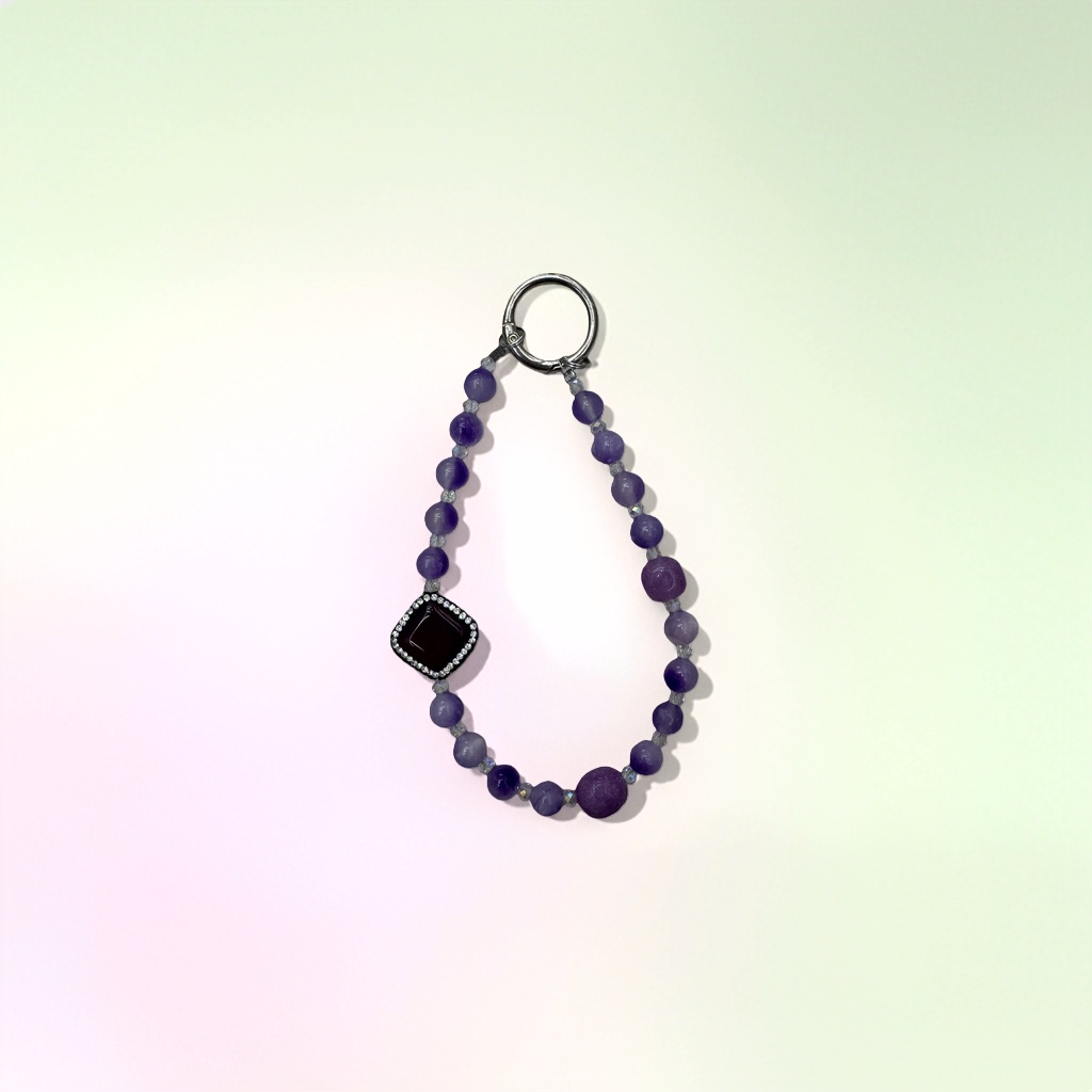 Purple bead bracelet for women is a simple, fashionable and versatile wrist accessory Specification image