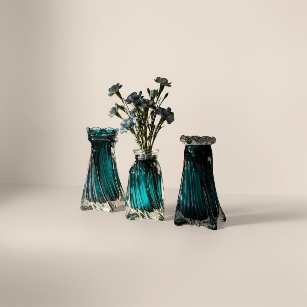 Blue glass vase for living room decoration, Nordic style, high appearance level vase Specification image