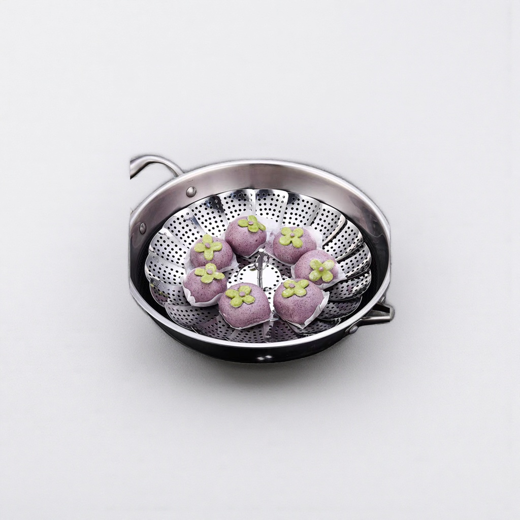 Metal steamer lid, high-temperature resistant, anti-scald, sealed steamer accessories, universal kitchenware, kitchen supplies, stainless steel tableware, hardware Application Scenario