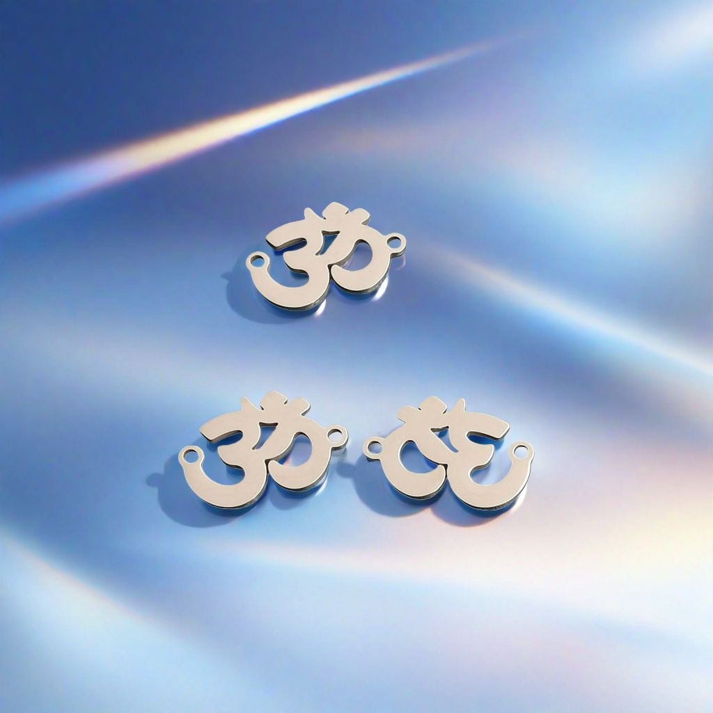 Metal pendant, fashionable, simple and individual necklace accessory, suitable for both men and women