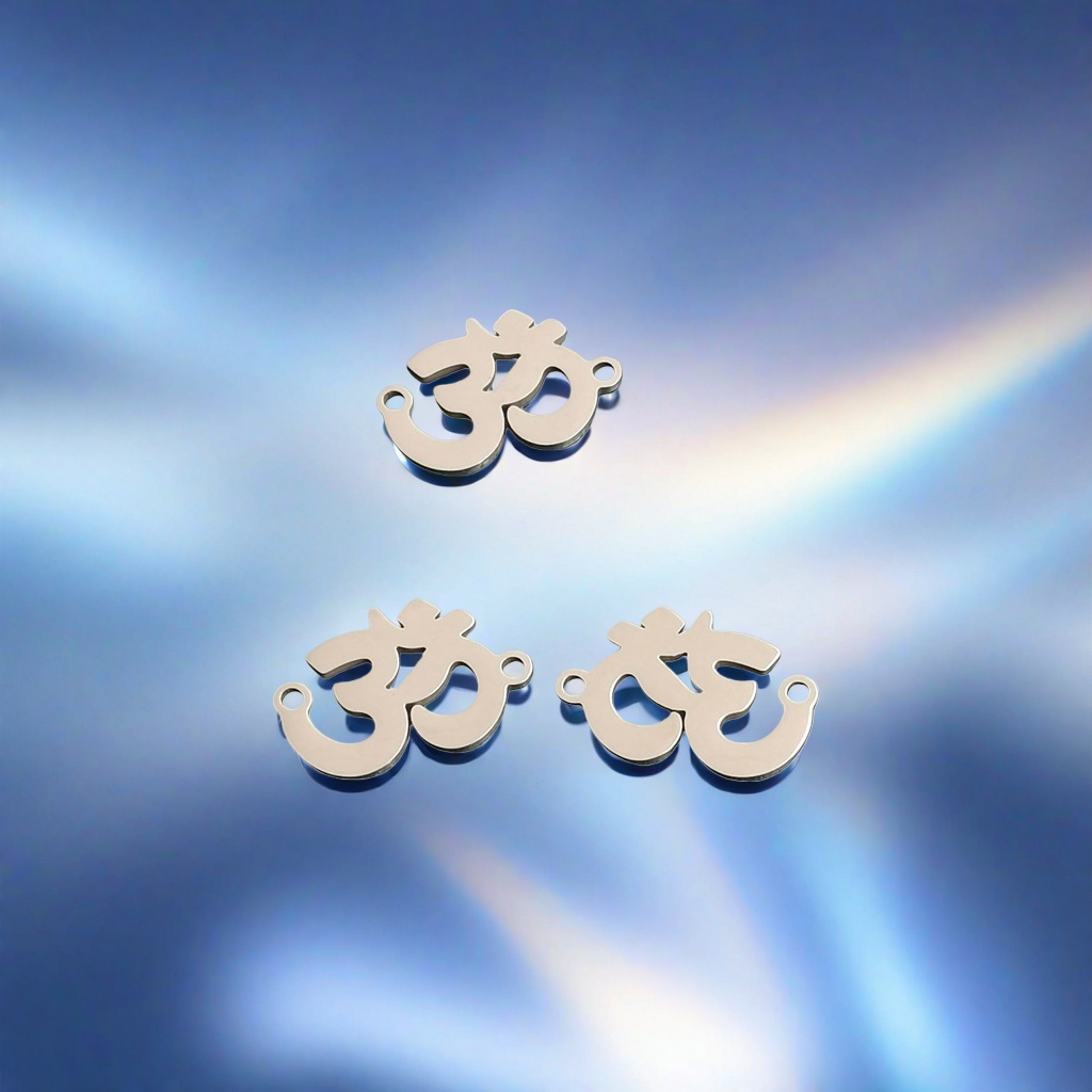 Metal pendant, fashionable, simple and individual necklace accessory, suitable for both men and women details Picture