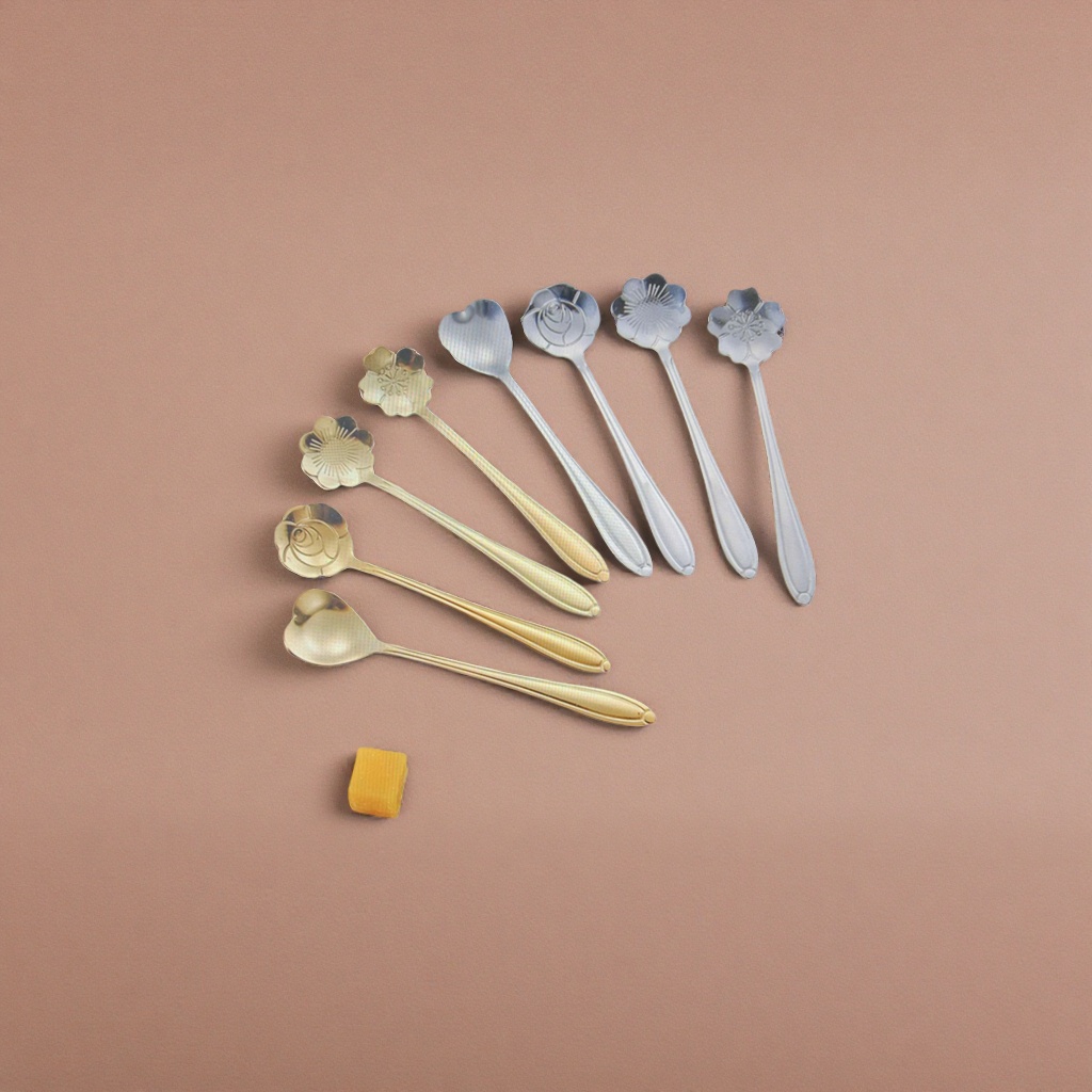 Decorative metal spoons, home ornaments, tableware, creative kitchen utensils Specification image