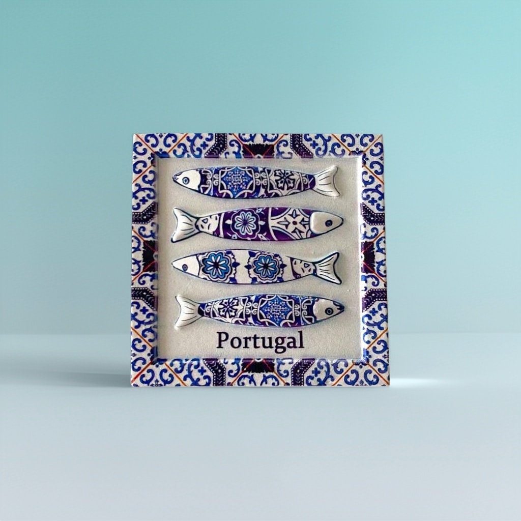 Portuguese-style ceramic fish fridge magnets with four painted fish magnetic stickers
