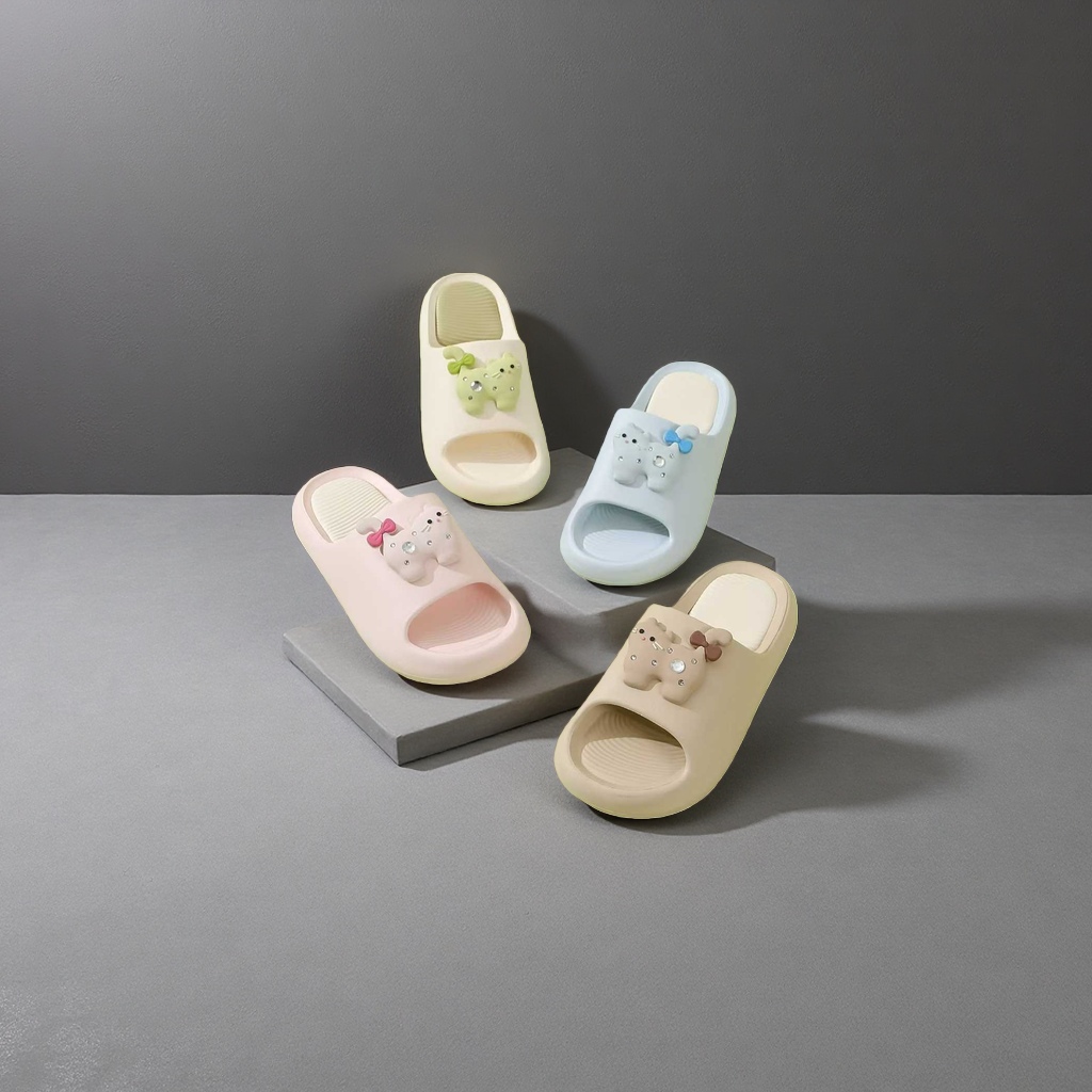 Cute cartoon-decorated cotton slippers, comfortable and warm home slippers, suitable for both women and men Specification image