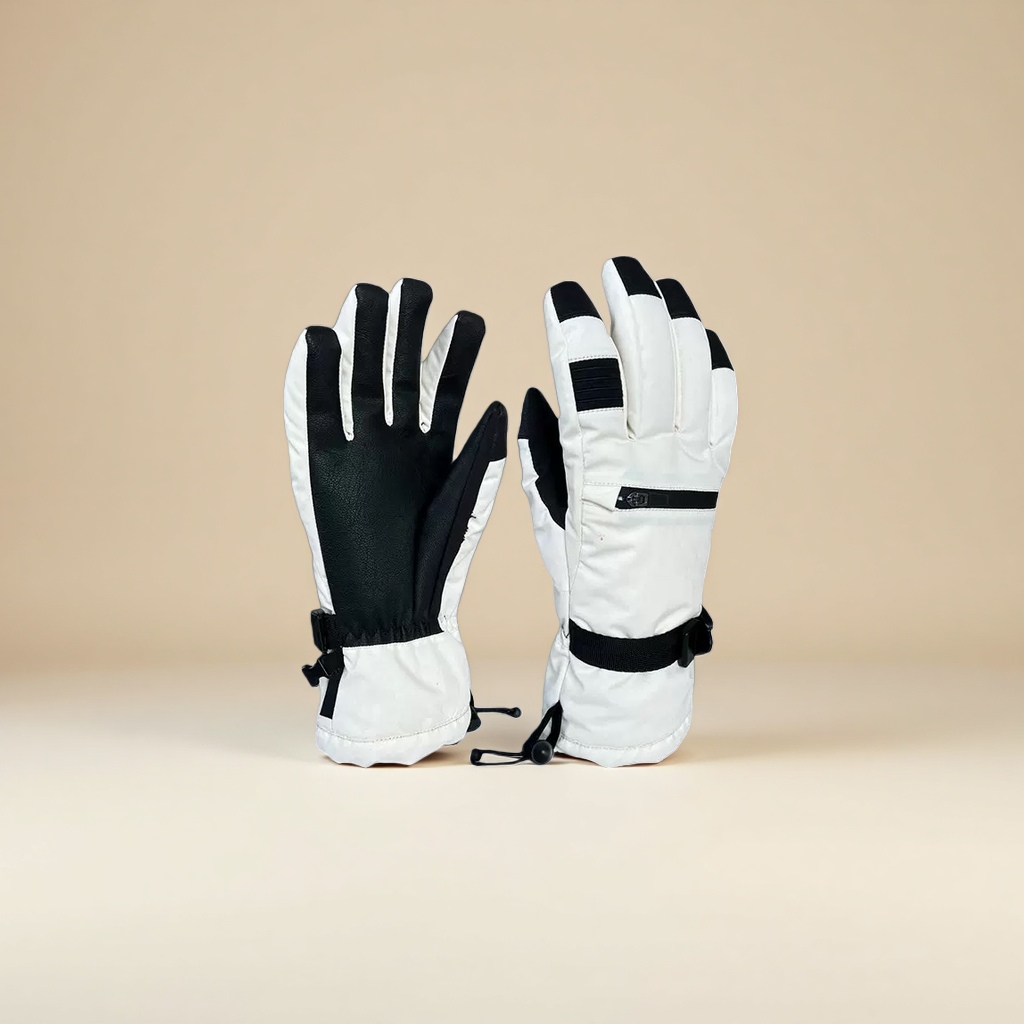Multi-functional ski gloves, thickened, cold-proof, waterproof and breathable ski gloves for both men and women Application Scenario